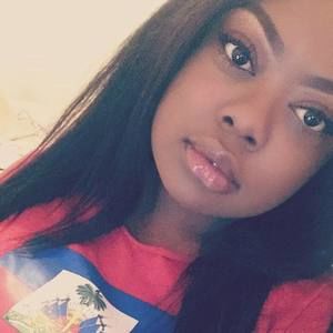 Meet your Posher, Floranne